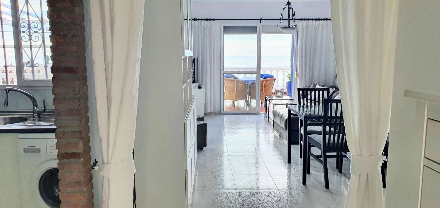 Listen to the waves and enjoy the seaview!