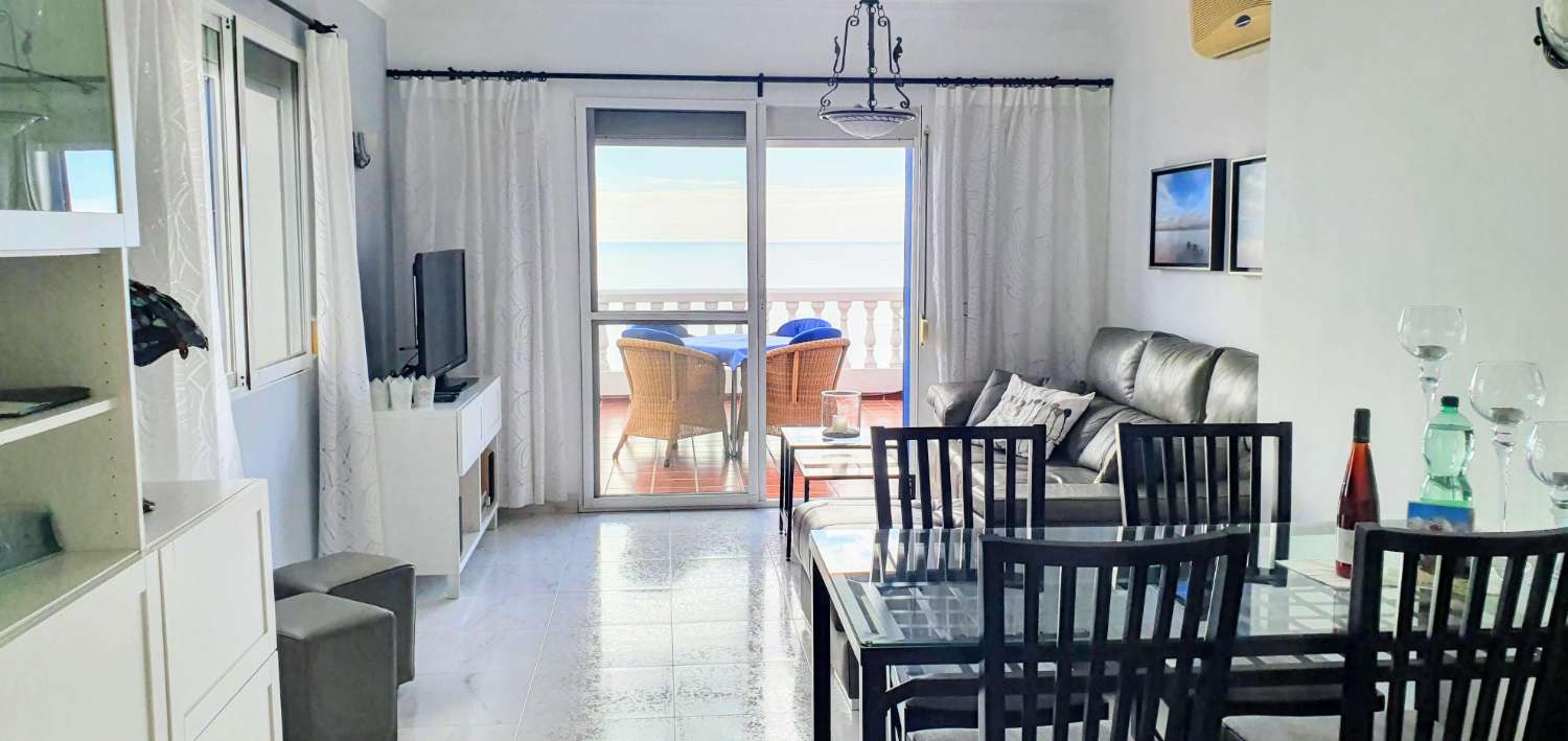 Listen to the waves and enjoy the seaview!