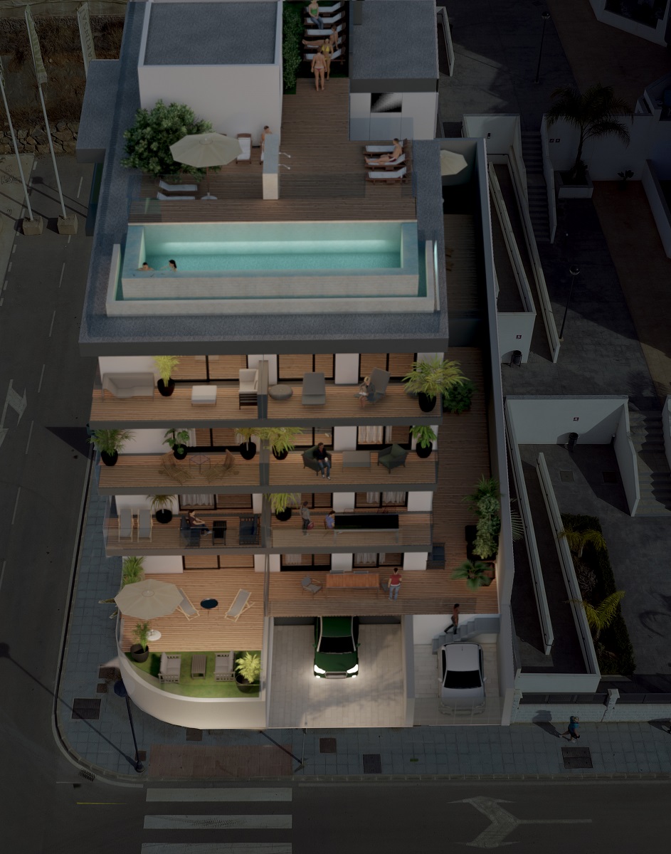 Roof terrace with infinity pool!