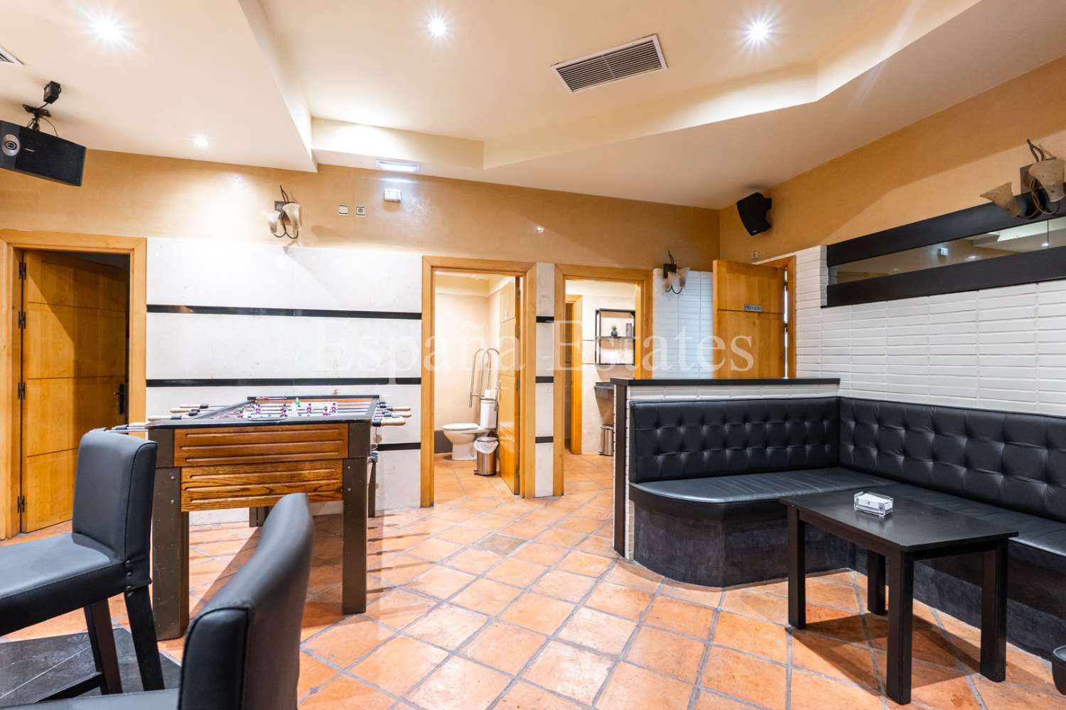 ¡Local/Bar en el centro!