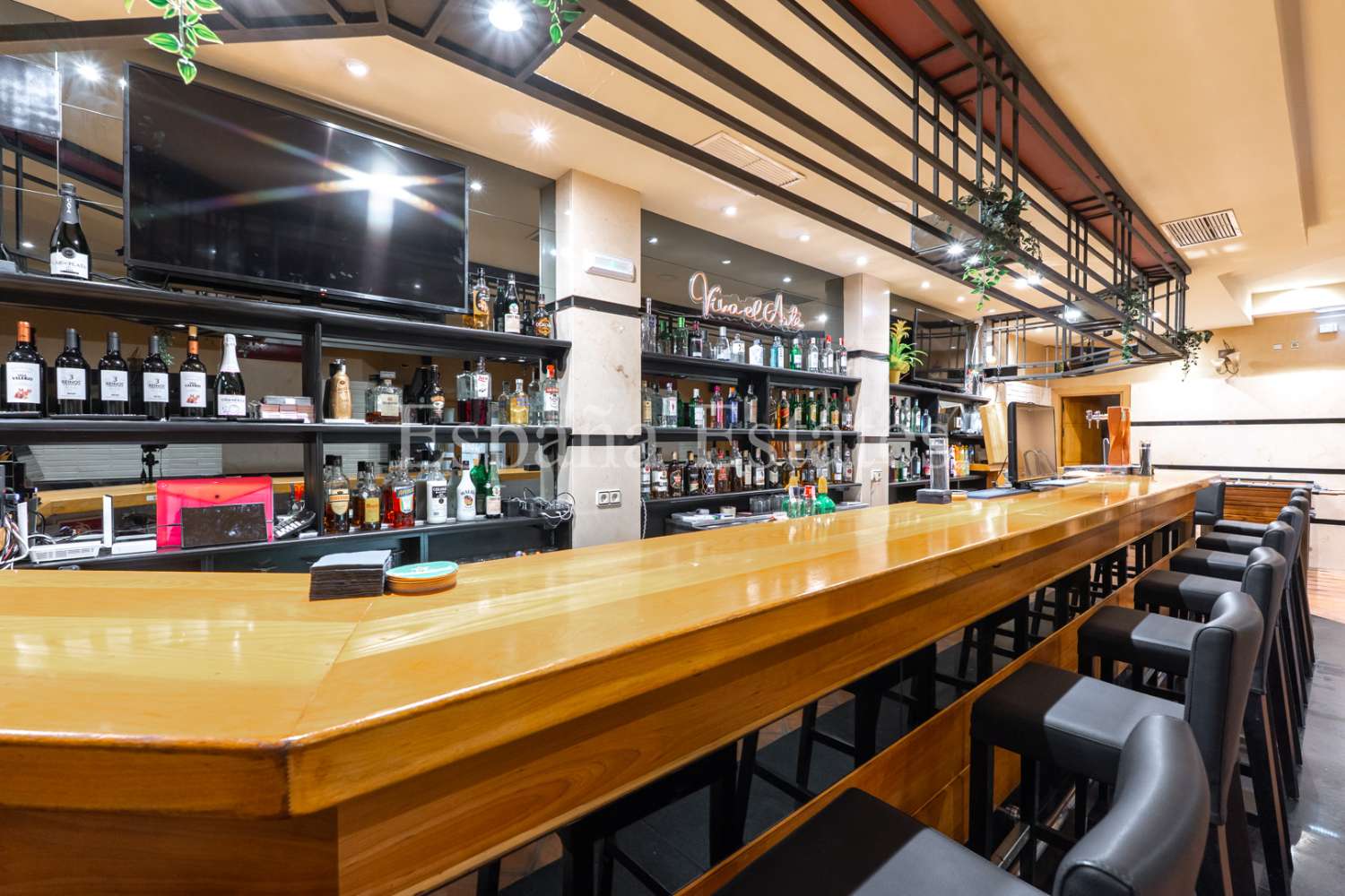 ¡Local/Bar en el centro!