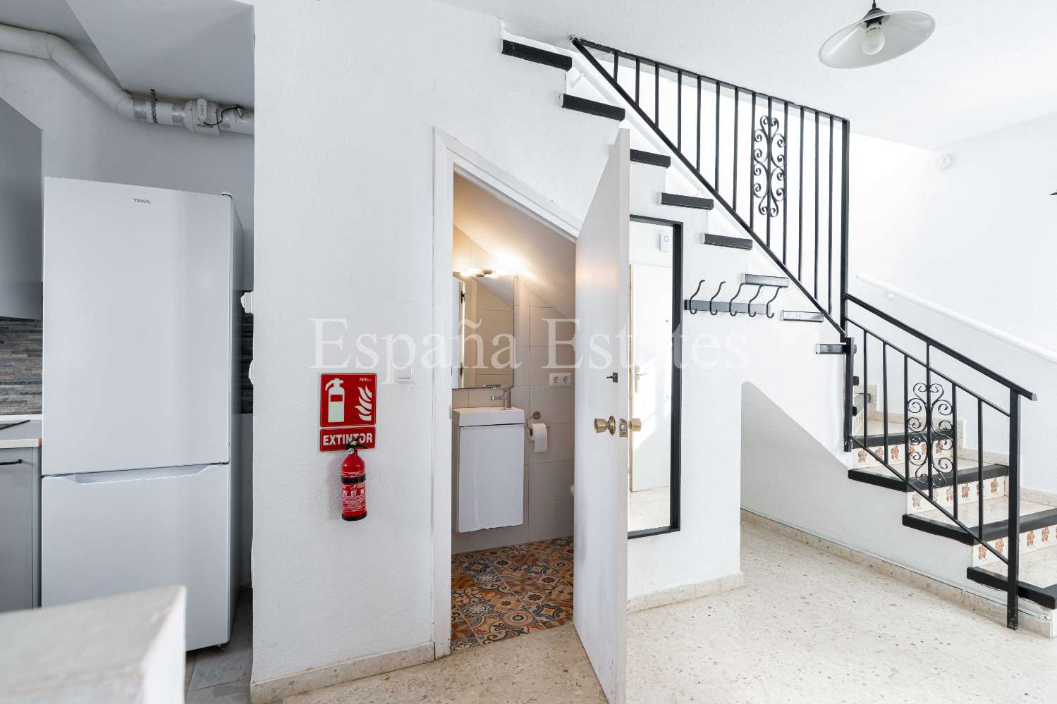 Adosado con vistas al mar y piscina