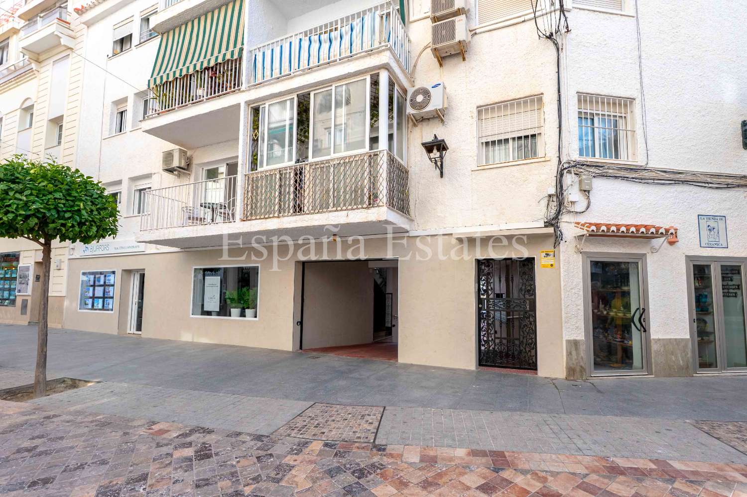 ¡Vida moderna en el corazón de Nerja!