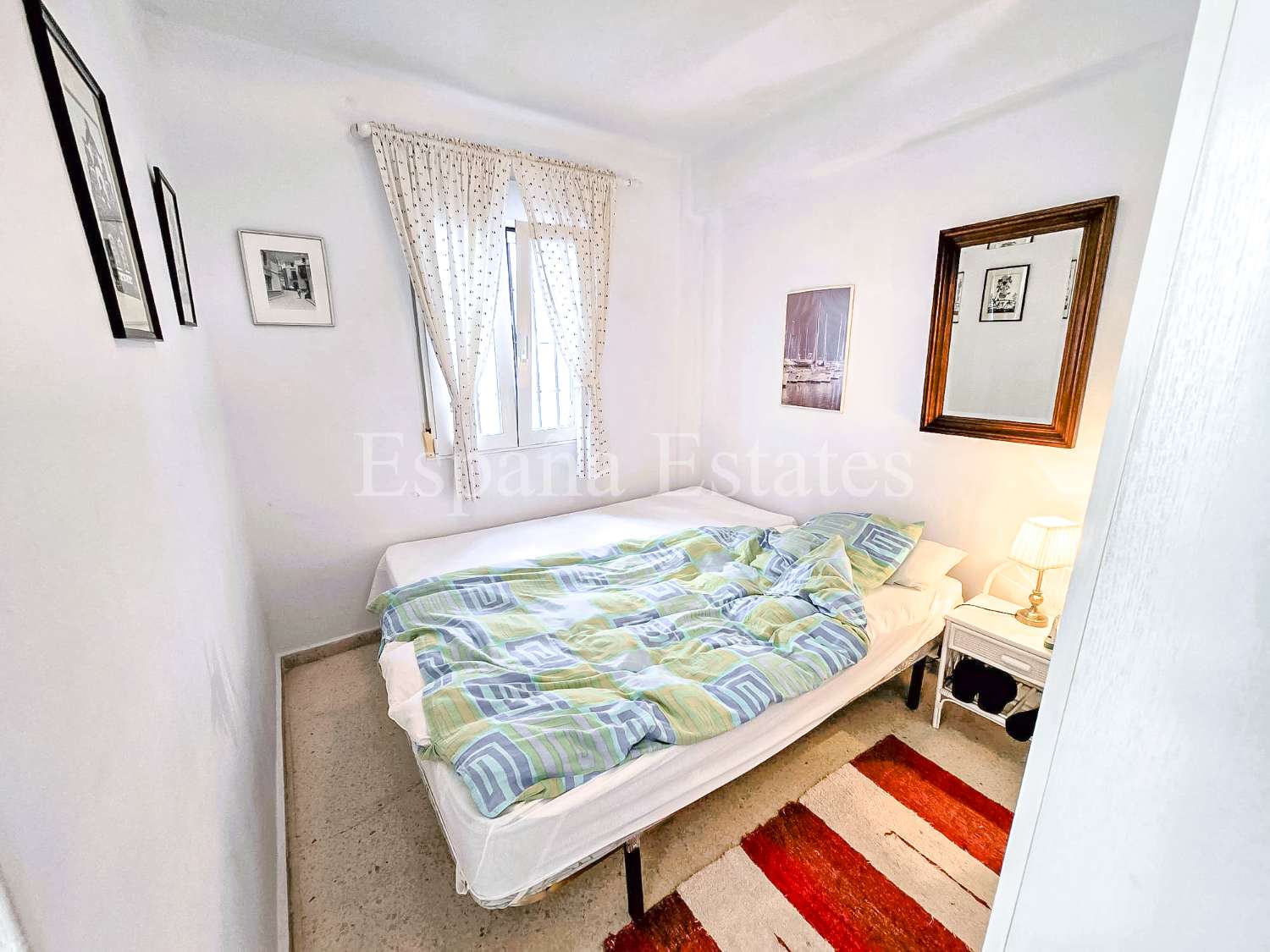 Lägenhet i första strandlinjen!