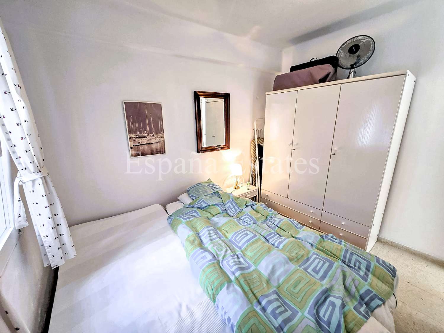 Lägenhet i första strandlinjen!