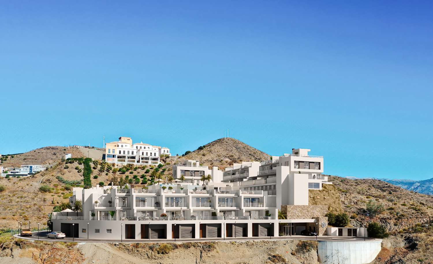 Panoramic views, infinity pool and gym!