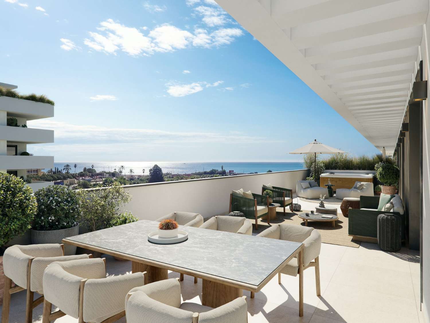 Live just 300 m from the beach!