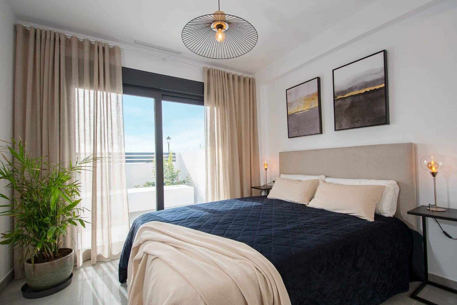 Luxury townhouses with seaviews!