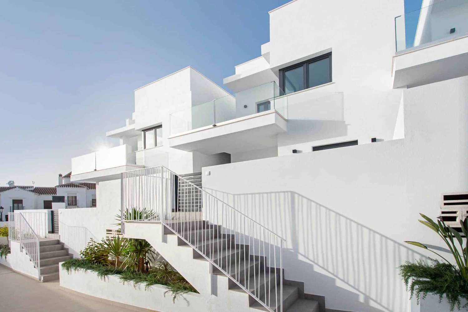 Luxury townhouses with seaviews!