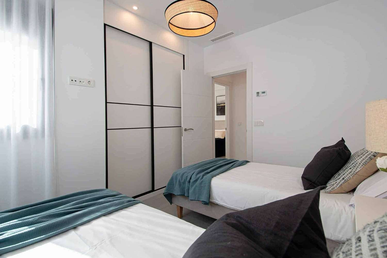 Luxury townhouses with seaviews!