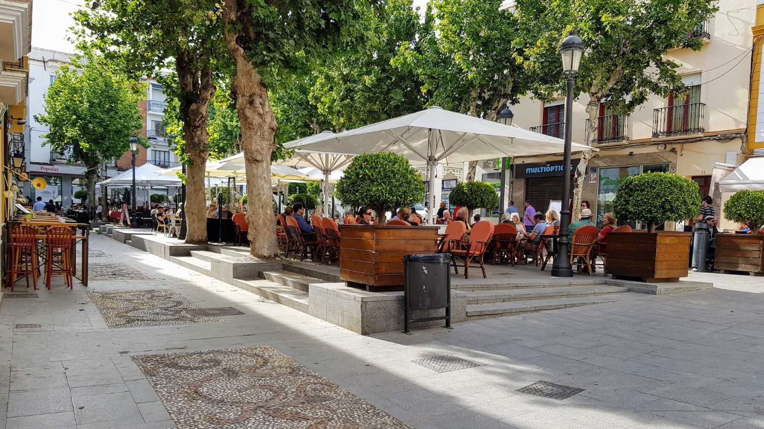 Vivez dans la rue Carabeo à Nerja !