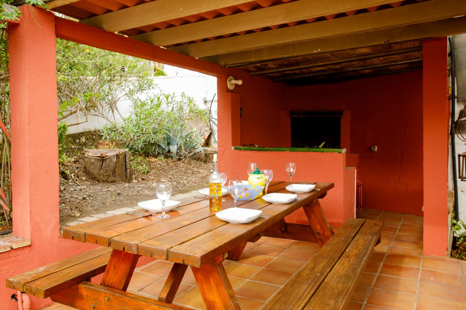 Rustic villa with seaview!