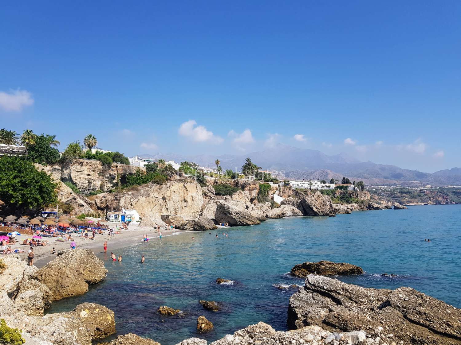 ¡Vistas al mar y gran terraza orientada al sur!