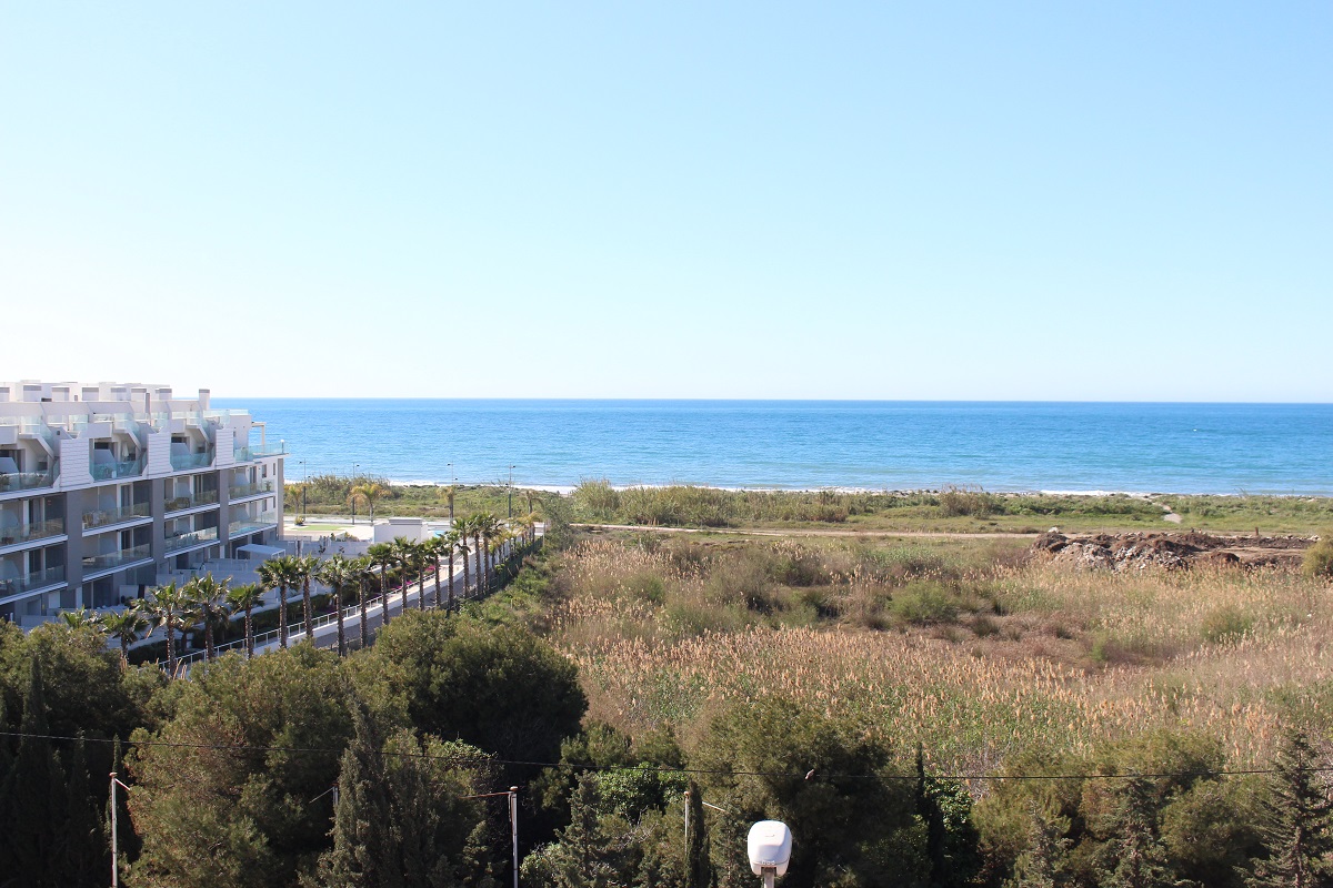 Luxury apartments with sea views!
