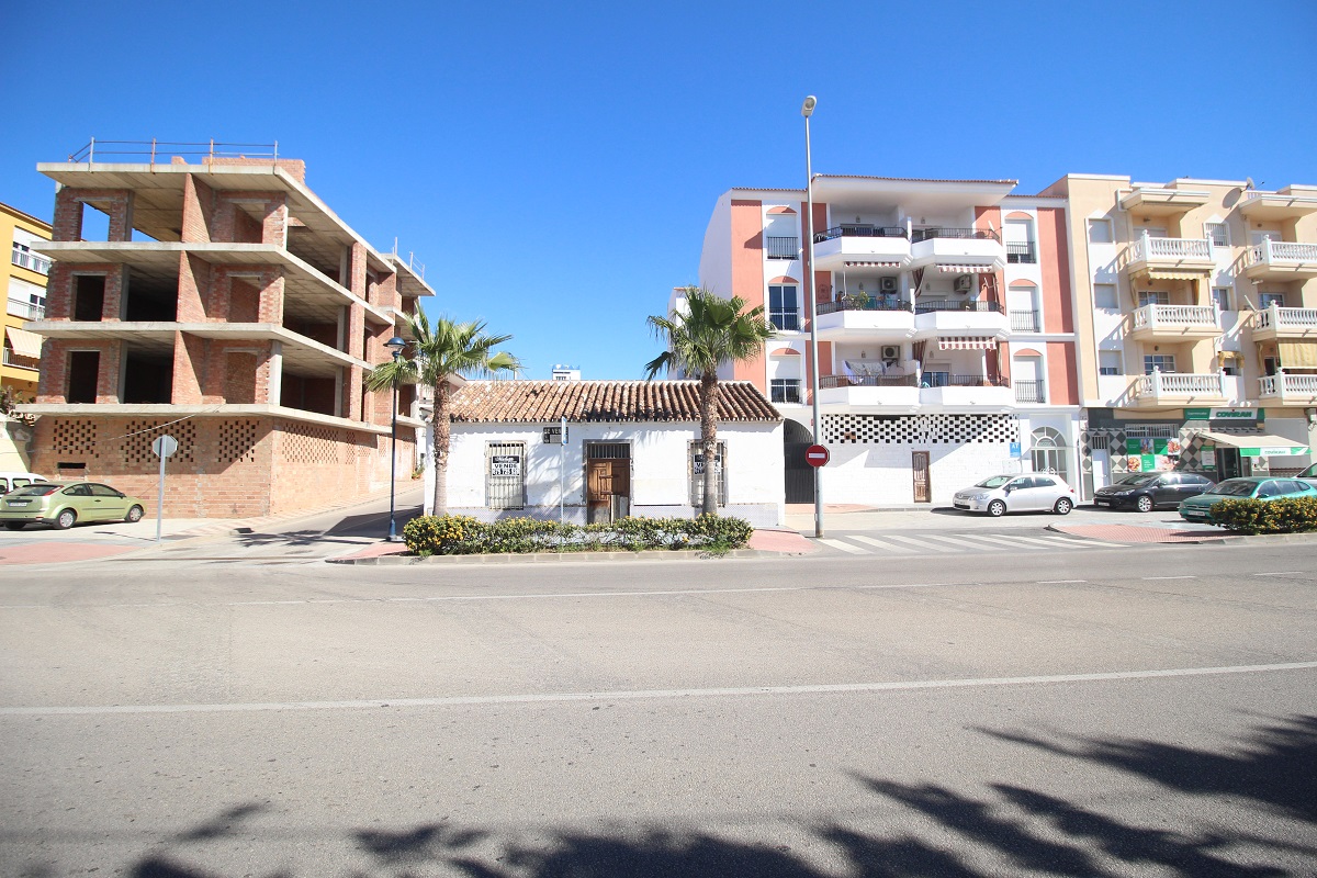 Luxury apartments with sea views!