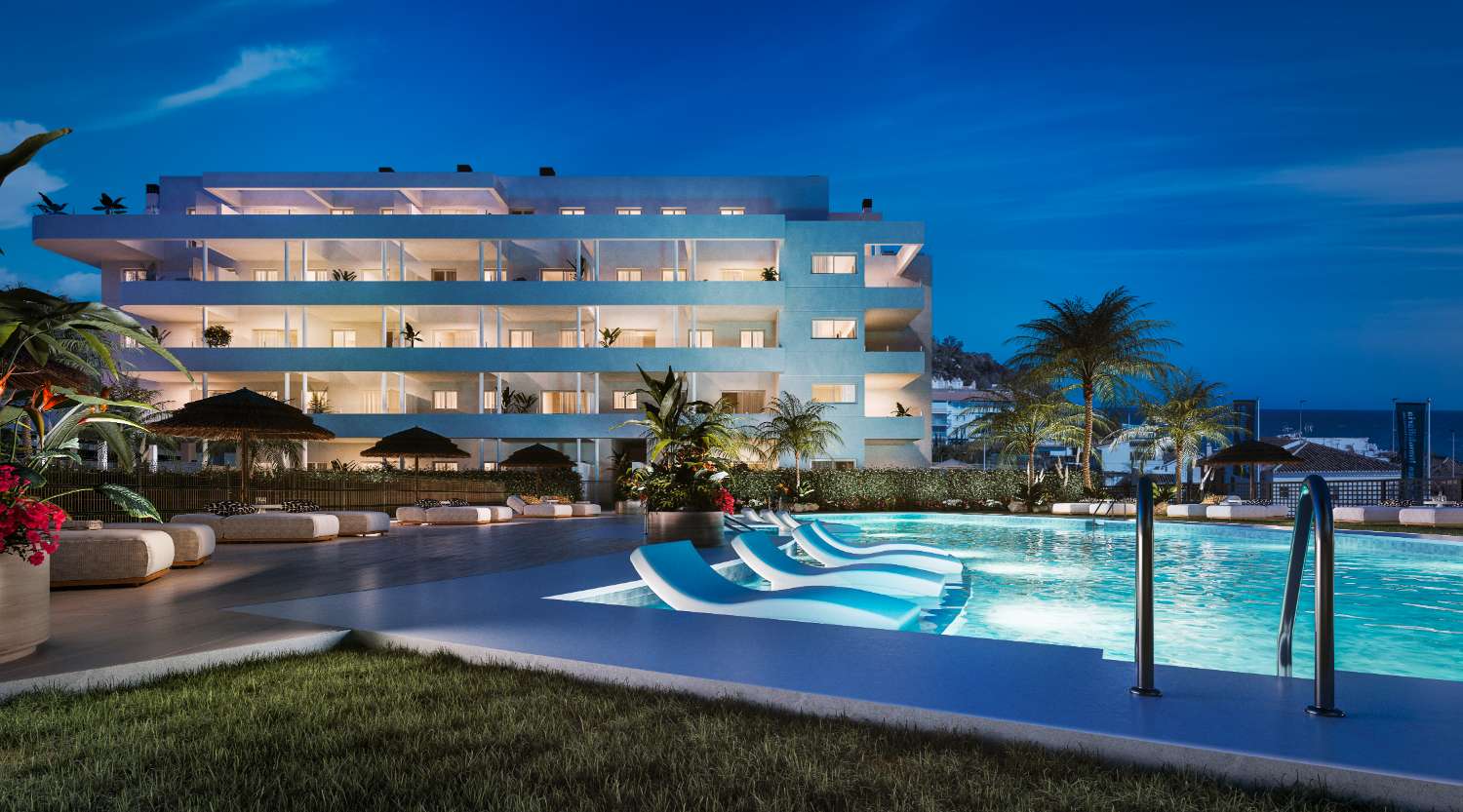 Seaview, pool and close to beach!