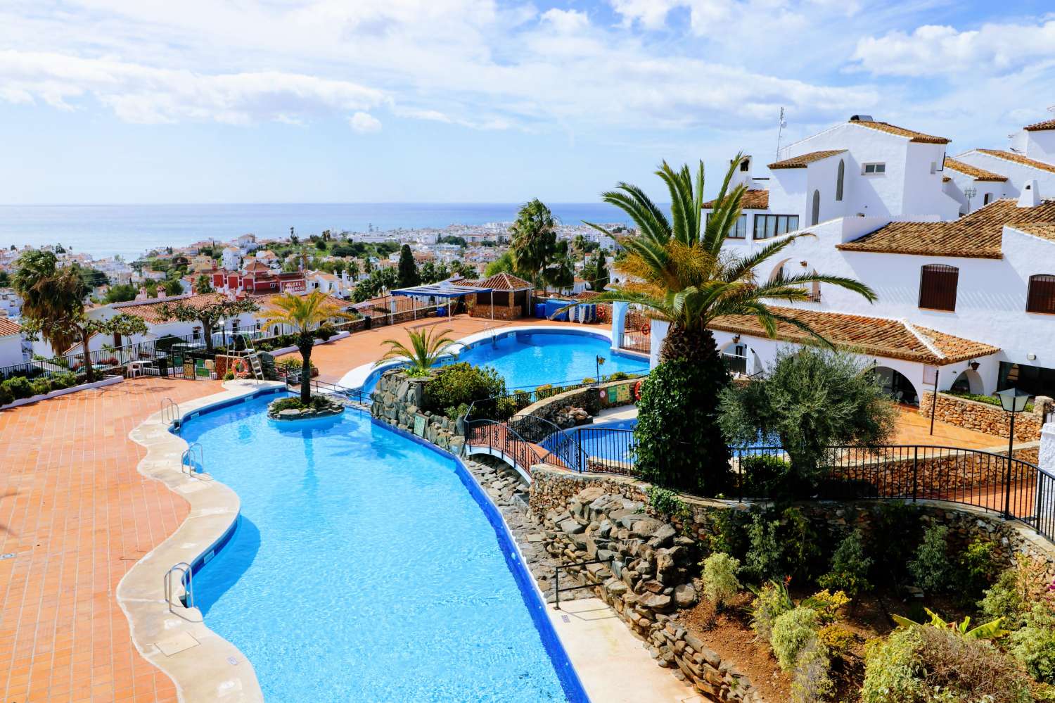 Grande terrasse avec vue sur la mer !