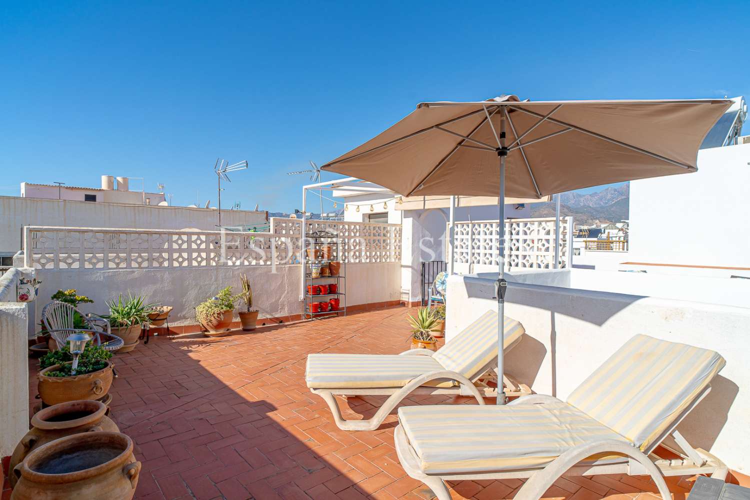 Apartment in Nerja with roof terrace!