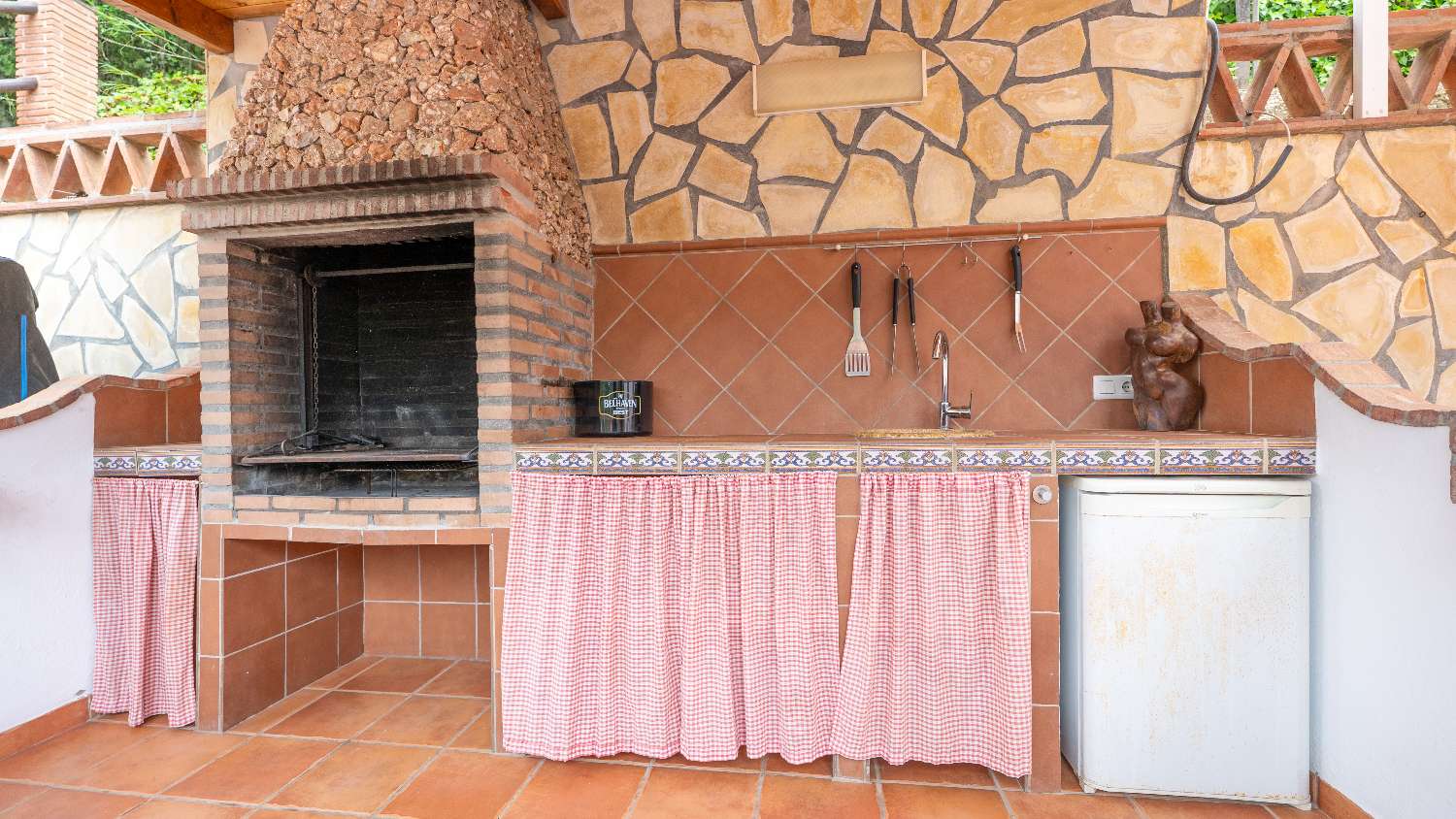 ¡Vistas a Frigiliana desde la tumbona!