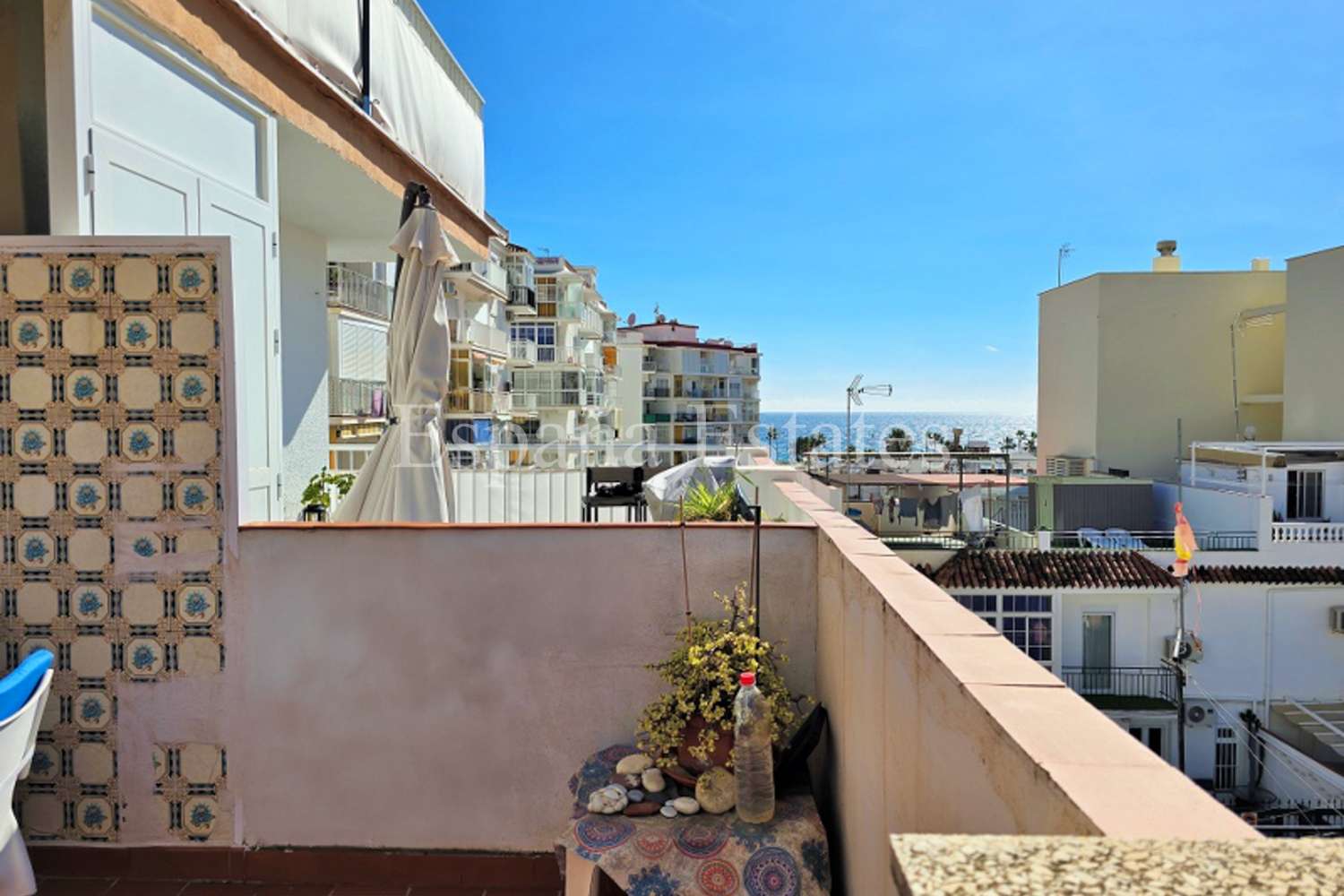 Estudio con terraza y vistas al mar en Nerja