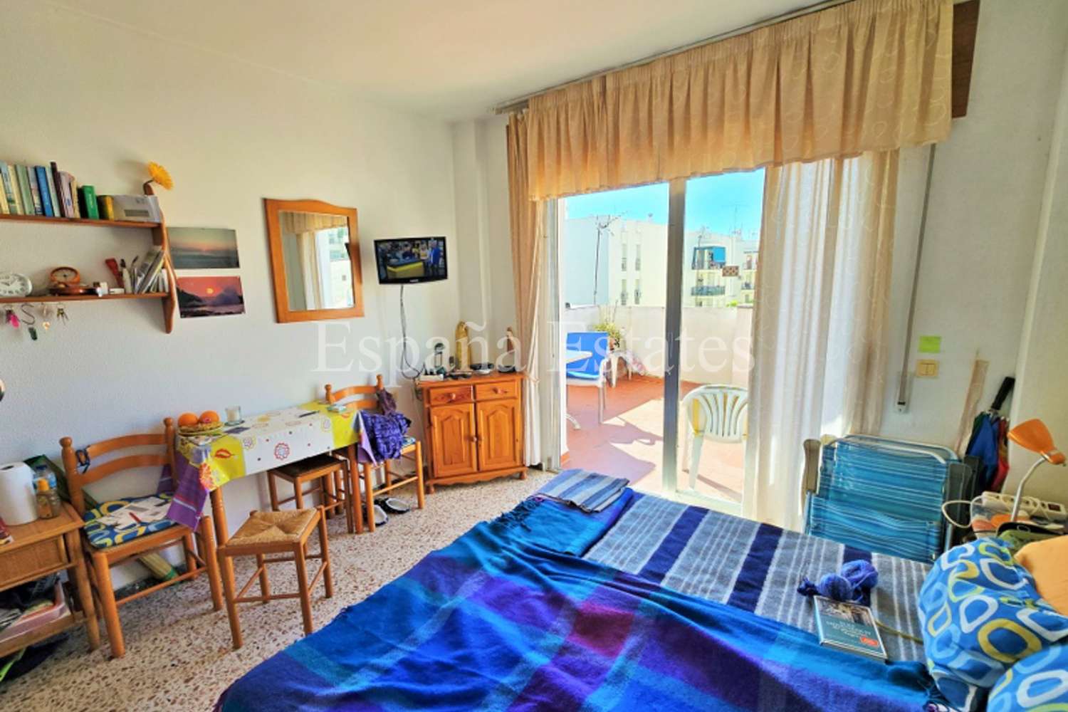 Estudio con terraza y vistas al mar en Nerja