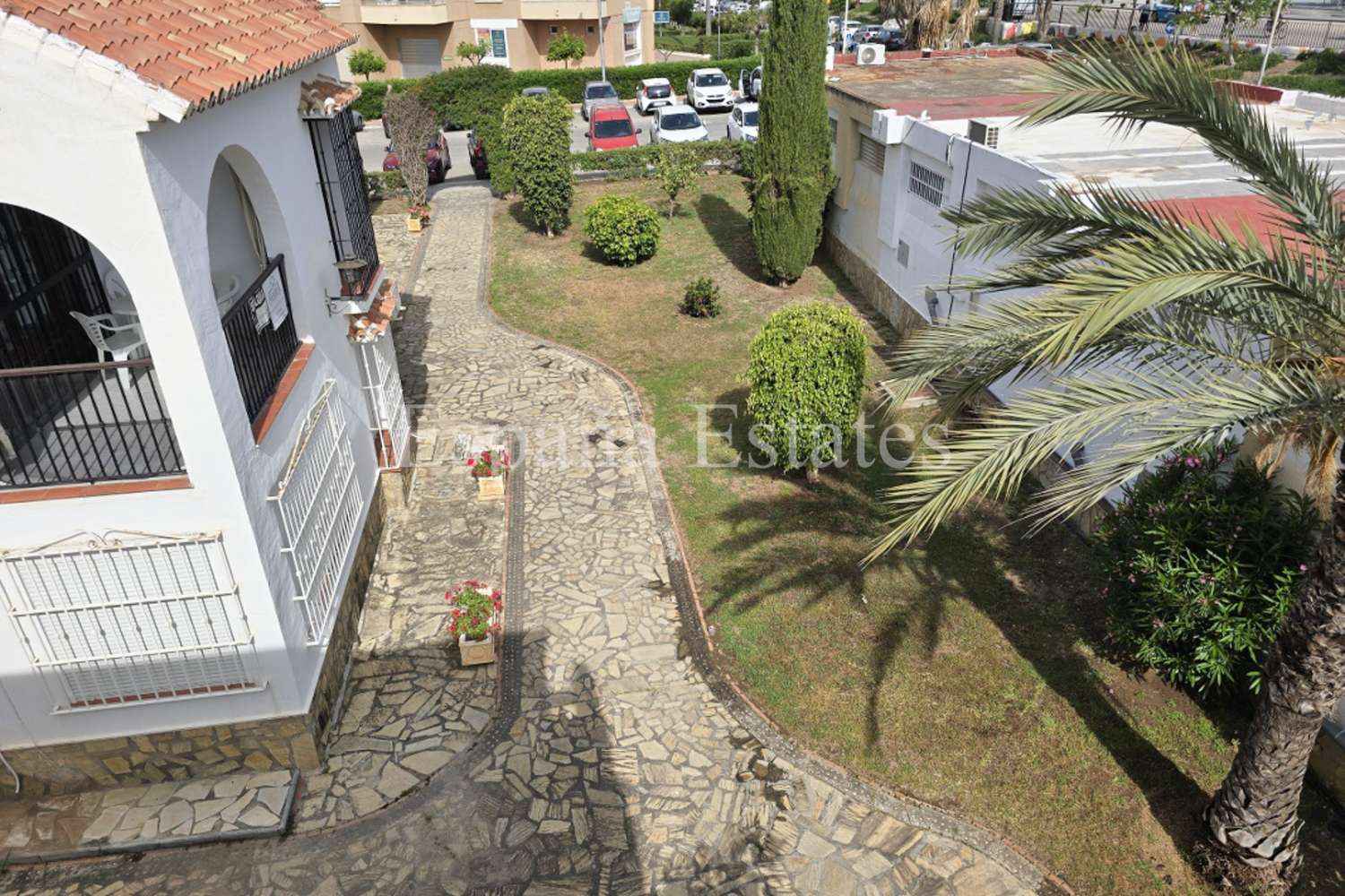 ¡Amplio apartamento con dos terrazas!