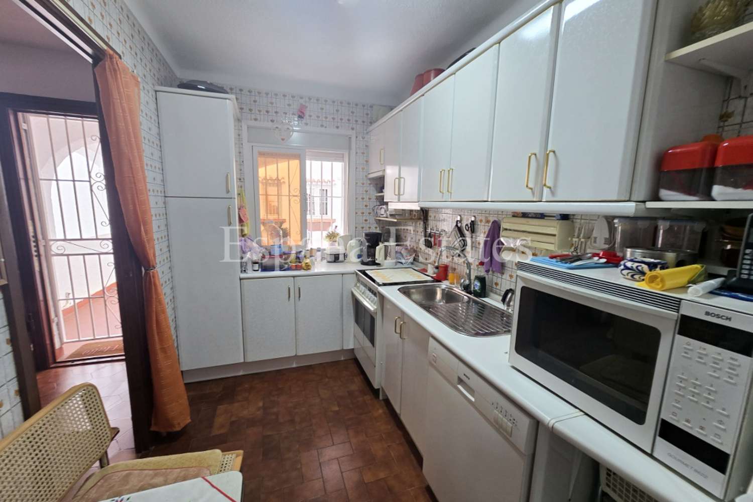 ¡Amplio apartamento con dos terrazas!