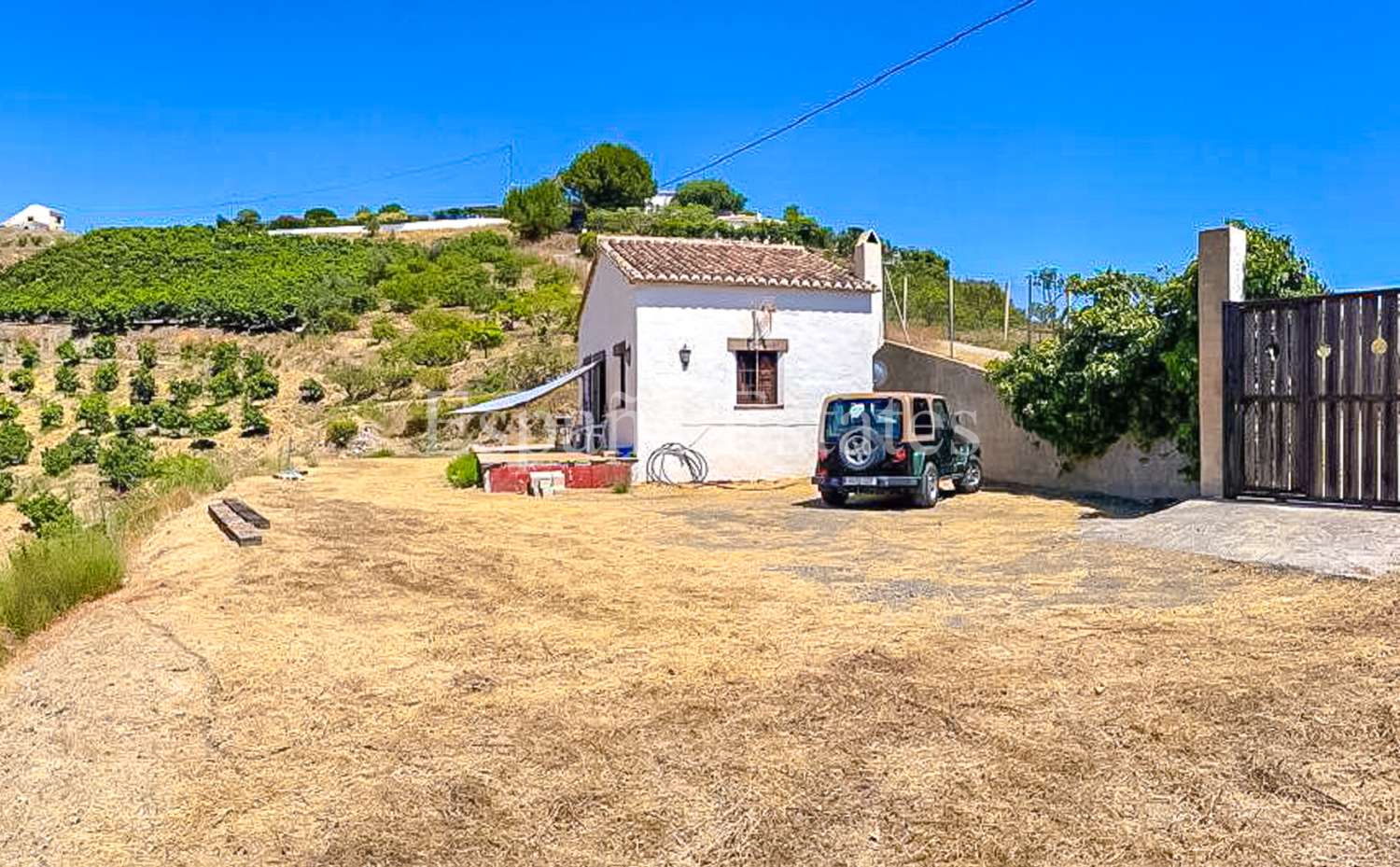 Maison de campagne avec grand terrain !