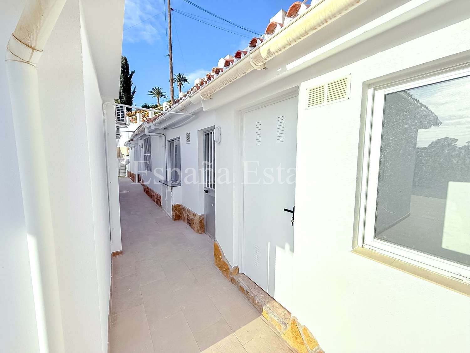 Maison rénovée avec piscine et vue sur la mer !