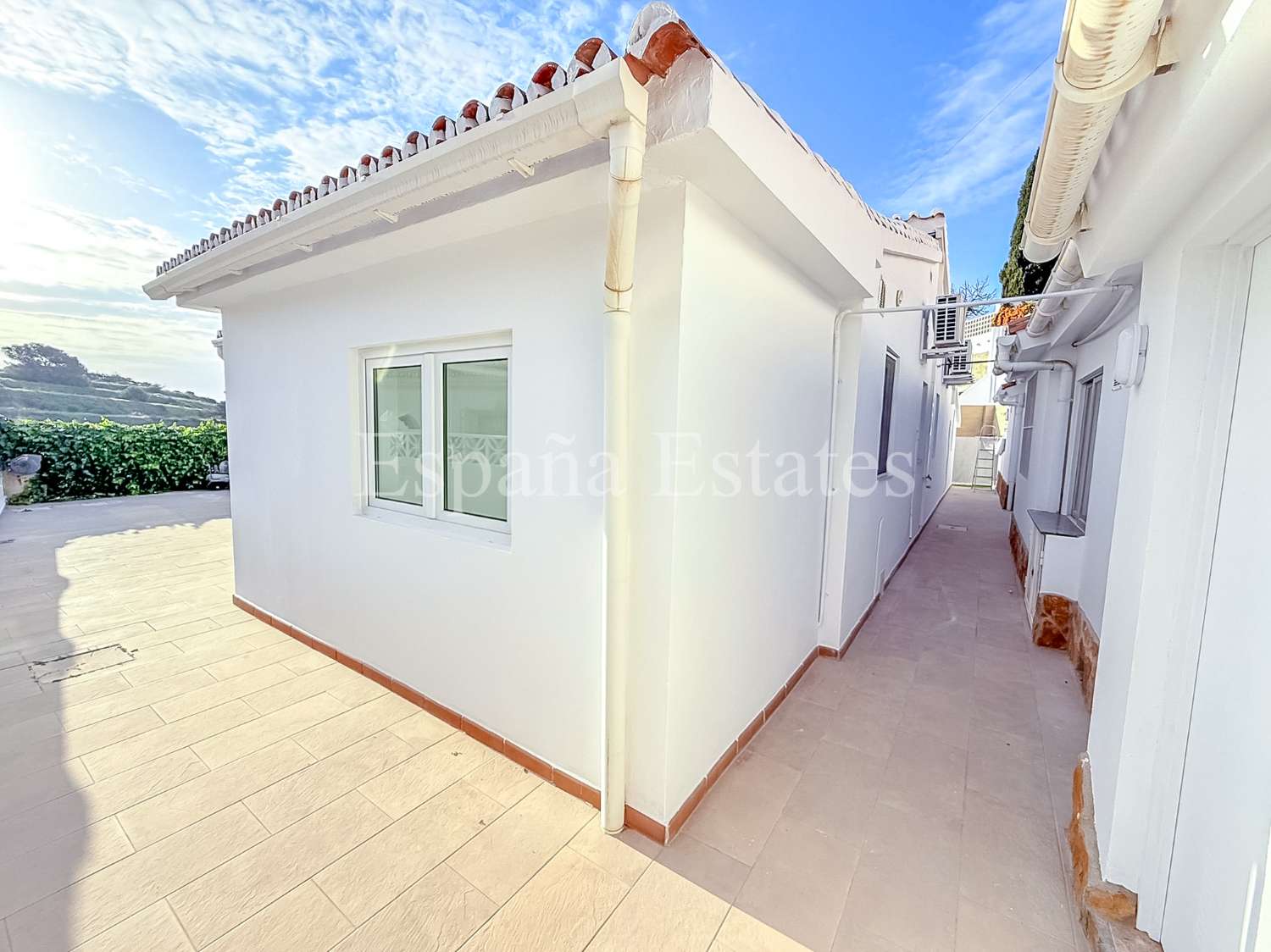 Maison rénovée avec piscine et vue sur la mer !