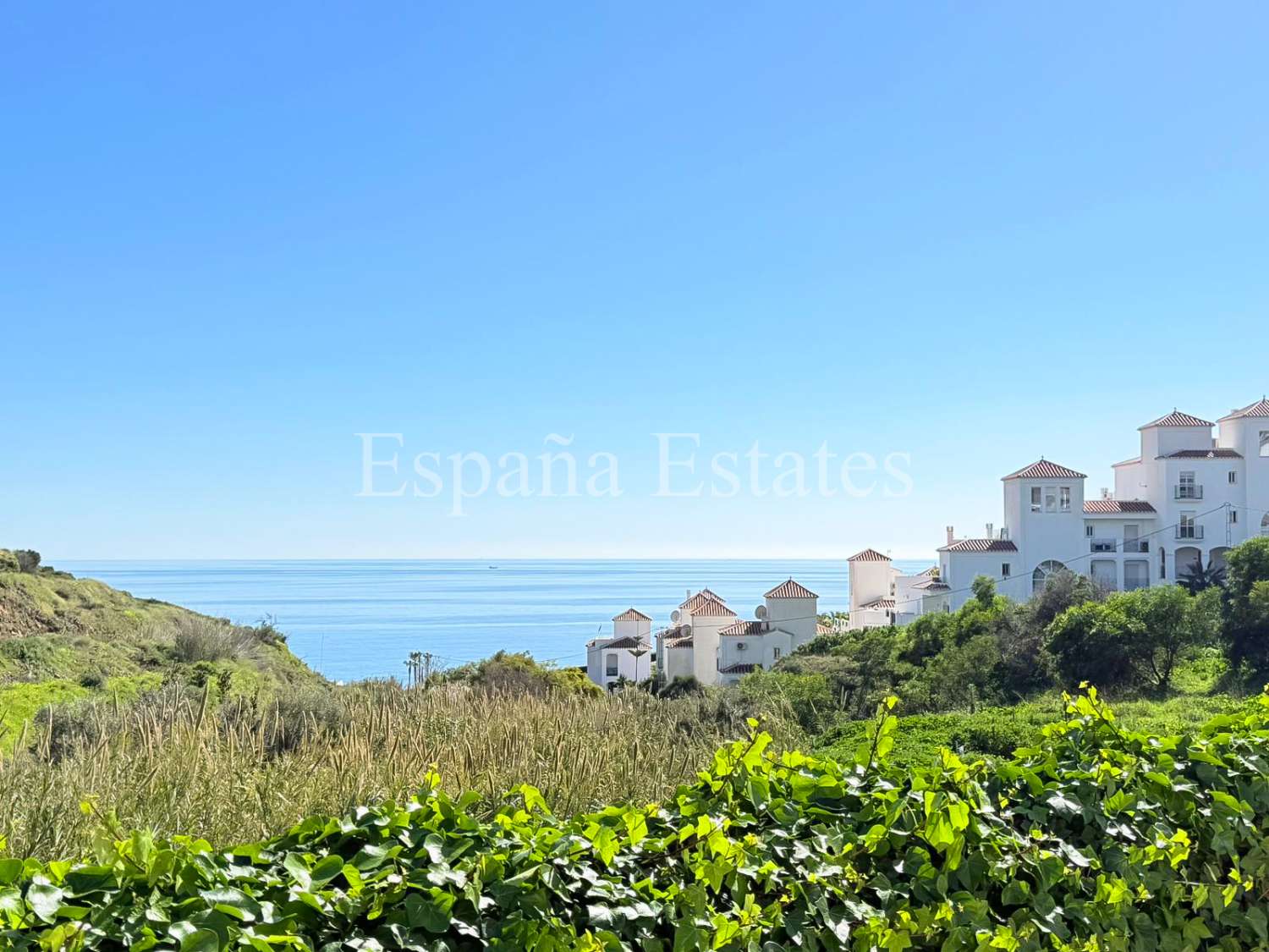 Maison rénovée avec piscine et vue sur la mer !