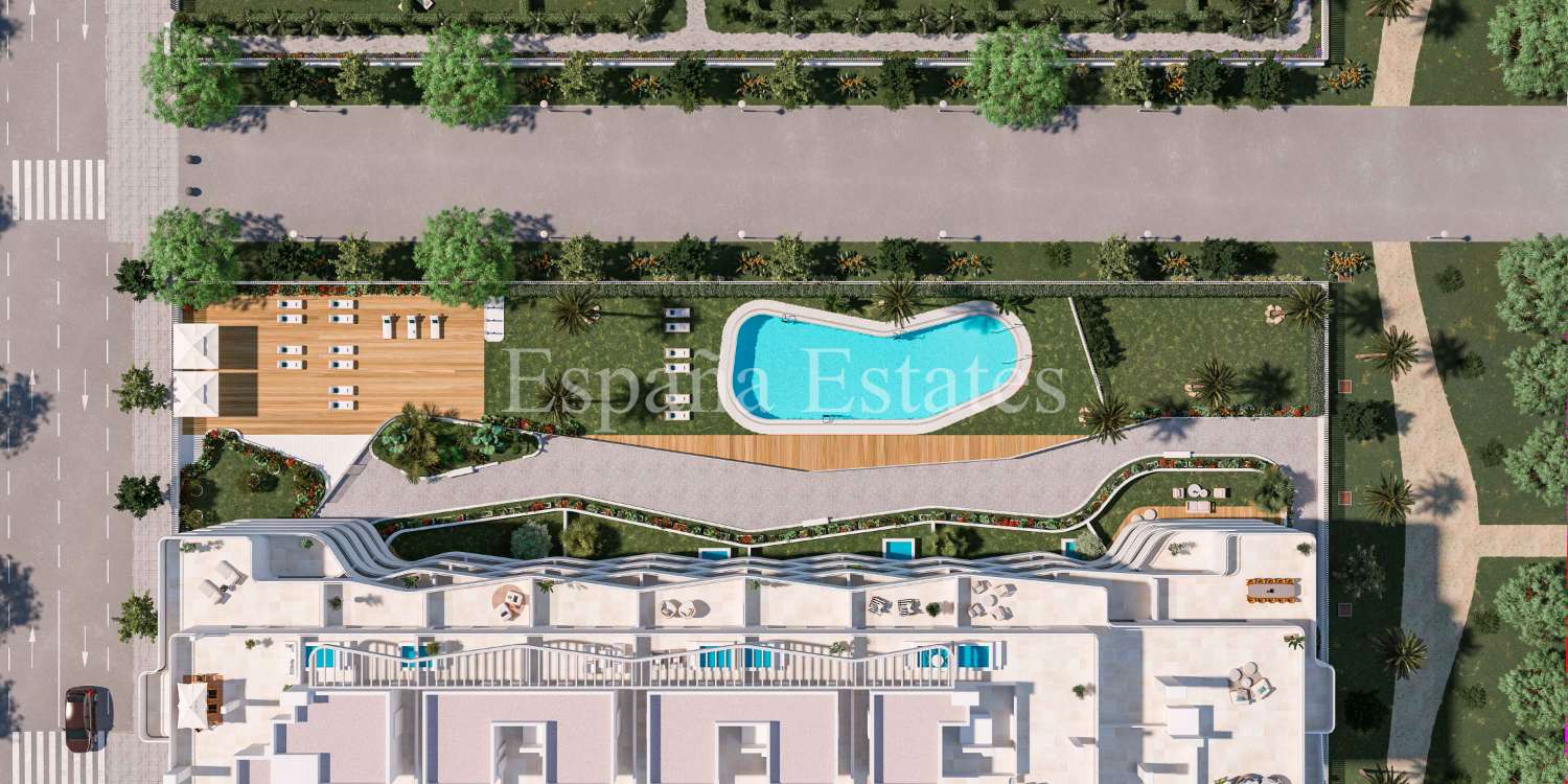 ¡Obra nueva junto a la playa!