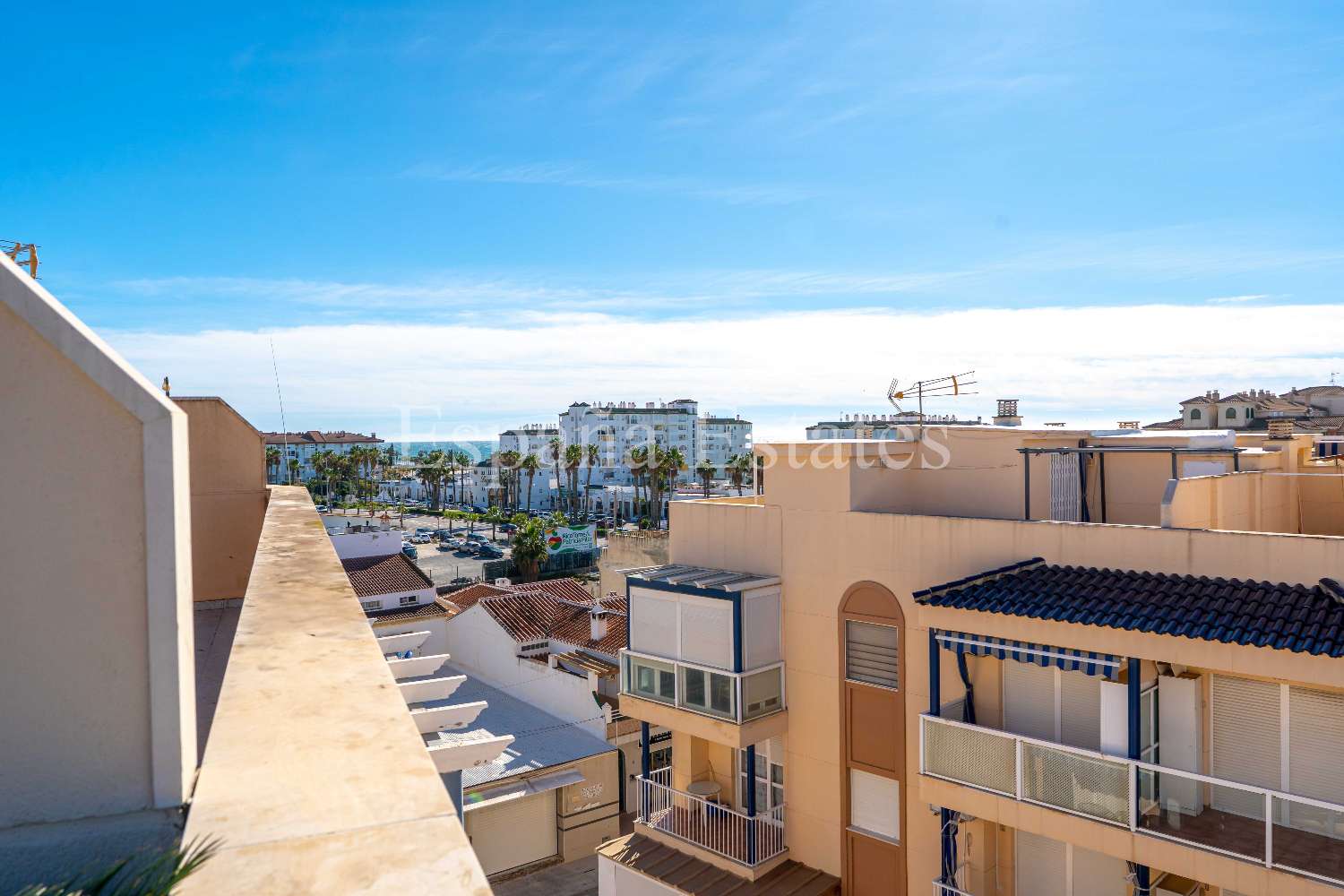 Penthouse til salg i Urbanización Santa Rosa (Torrox)