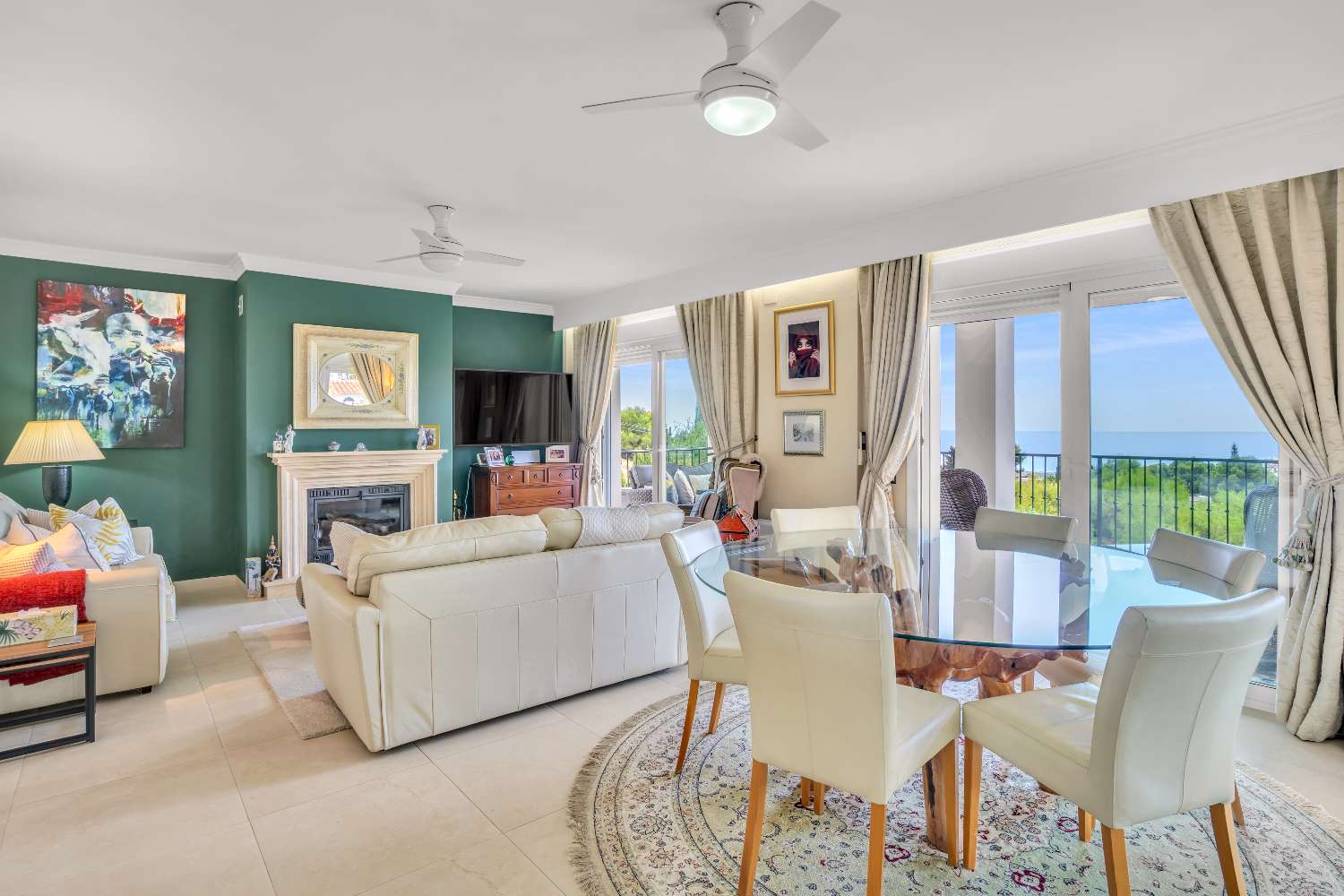 Luxury villa with panoramic views!