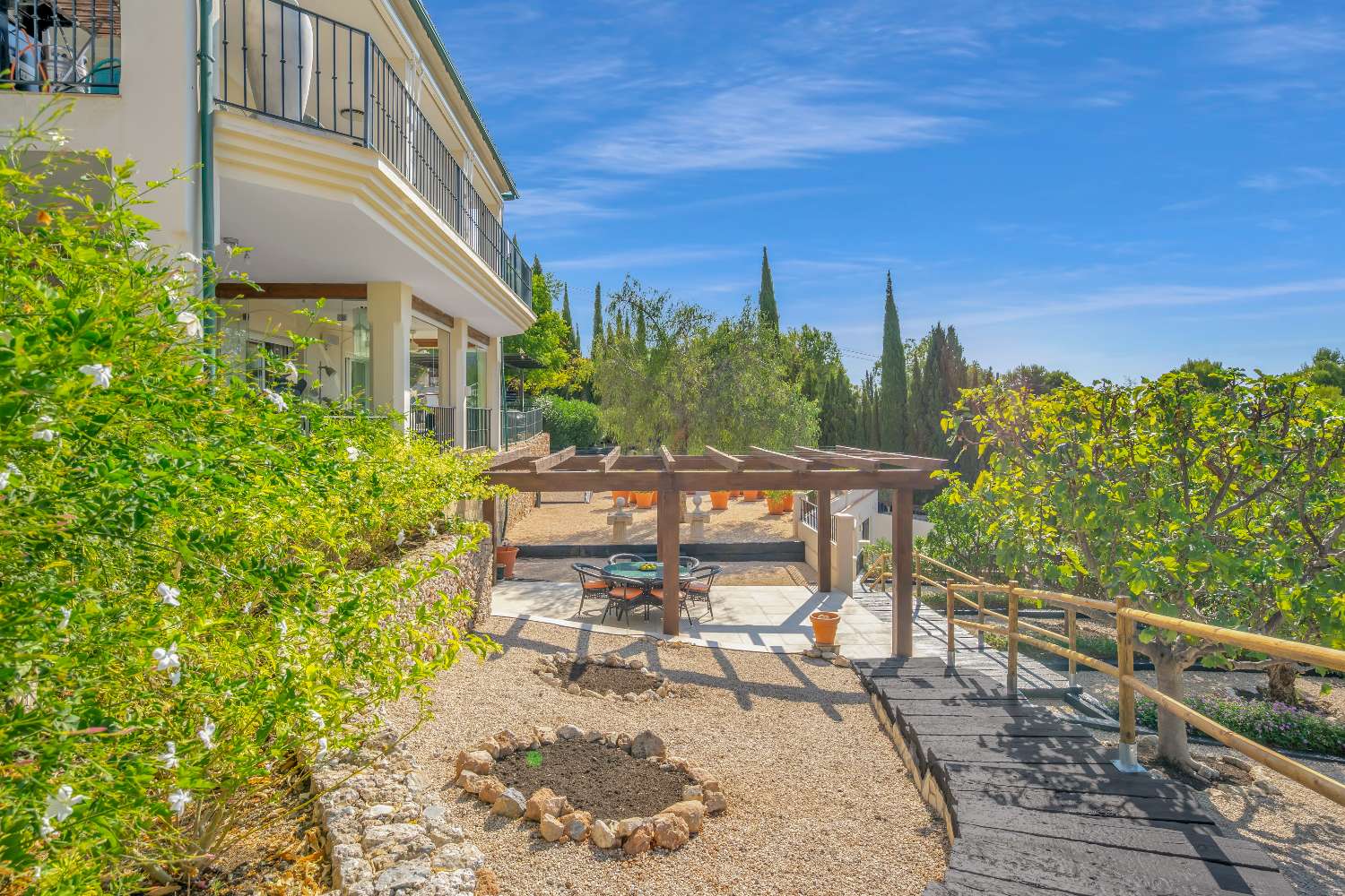 Luxury villa with panoramic views!