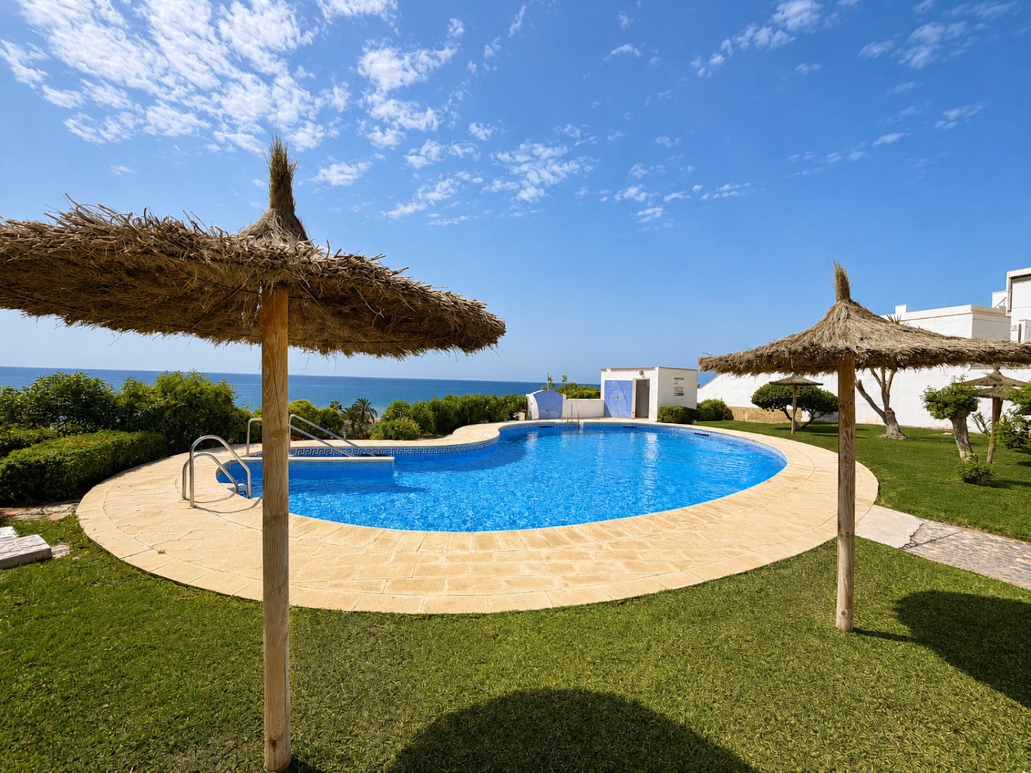 ¡Vistas al mar, terrazas privadas y terraza en la azotea!